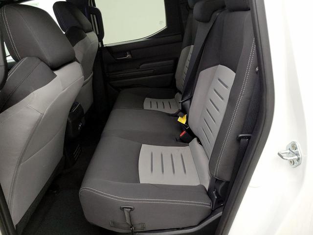 Photo of 2024 White Toyota Tacoma