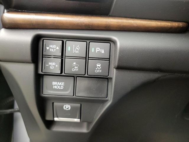 Photo of 2021 Silver Acura RDX