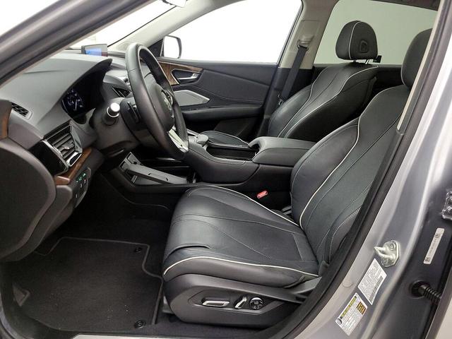 Photo of 2021 Silver Acura RDX
