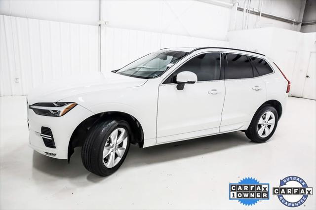 Photo of 2022 White Volvo XC60