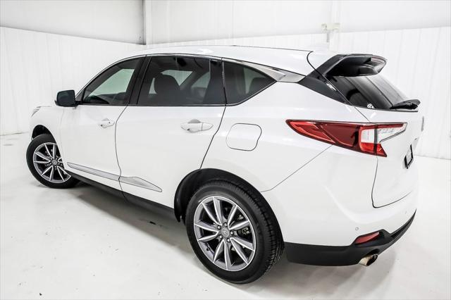 Photo of 2020 Platinum White Pearl Acura RDX