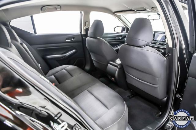 Photo of 2020 Super Black Nissan Altima