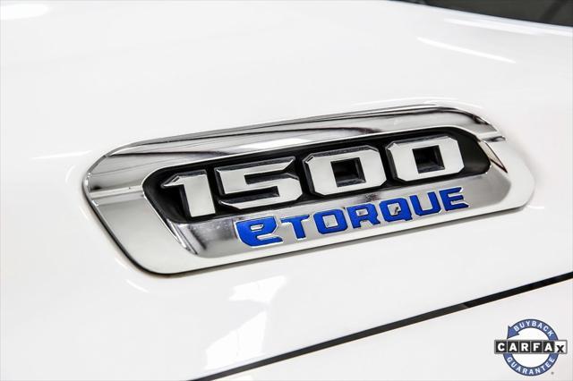 Photo of 2022 Bright White Clearcoat RAM 1500