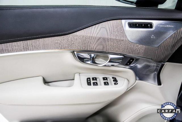 Photo of 2022 Denim Blue Metallic Volvo XC90