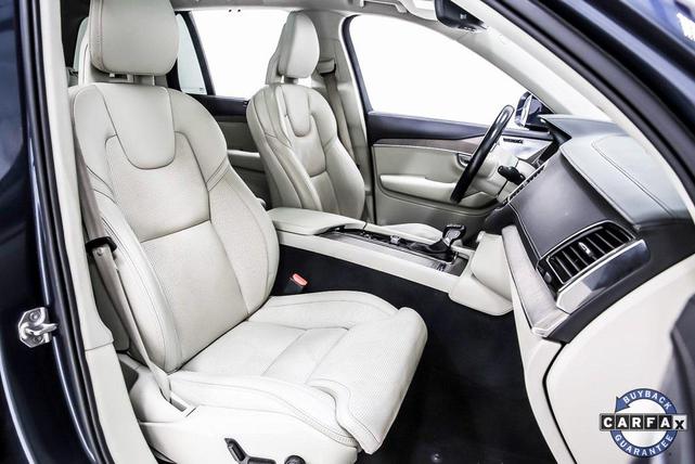 Photo of 2022 Denim Blue Metallic Volvo XC90
