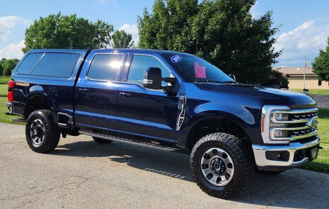 Photo of 2024 Blue Ford F-250