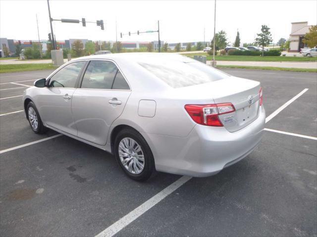 Photo of 2012 Classic Silver Metallic Toyota Camry