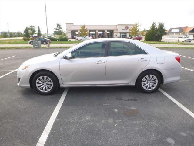 Photo of 2012 Classic Silver Metallic Toyota Camry