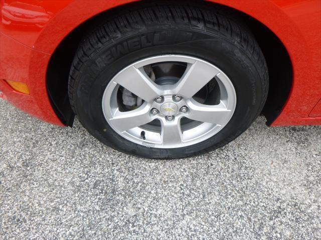 Photo of 2015 Black Granite Metallic Chevrolet Cruze