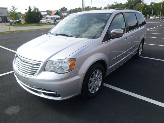 2012 Chrysler Town & Country