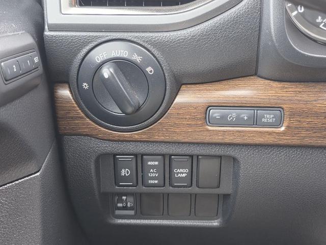 Photo of 2016 Cayenne Red Nissan Titan XD