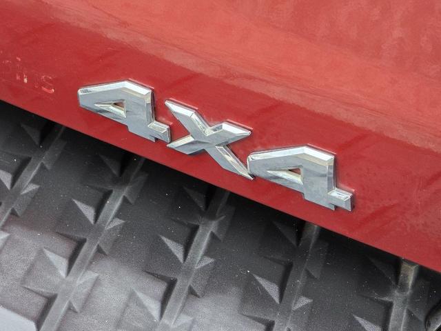 Photo of 2016 Cayenne Red Nissan Titan XD