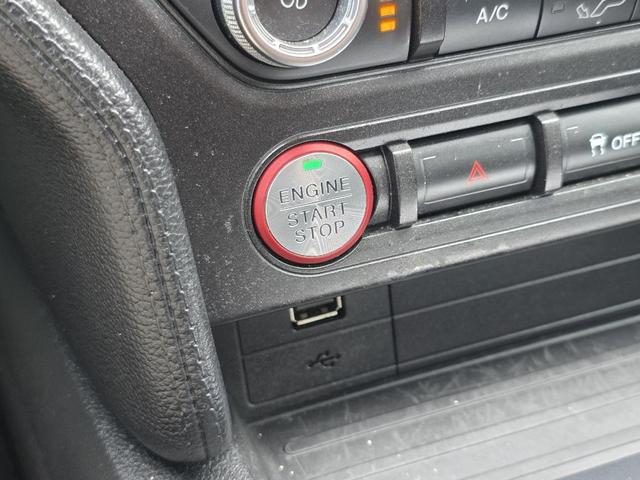 Photo of 2018 Magnetic Metallic Ford Mustang