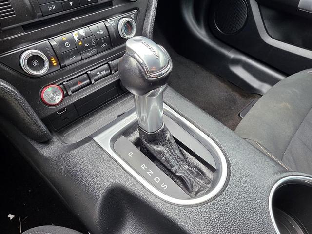Photo of 2018 Magnetic Metallic Ford Mustang