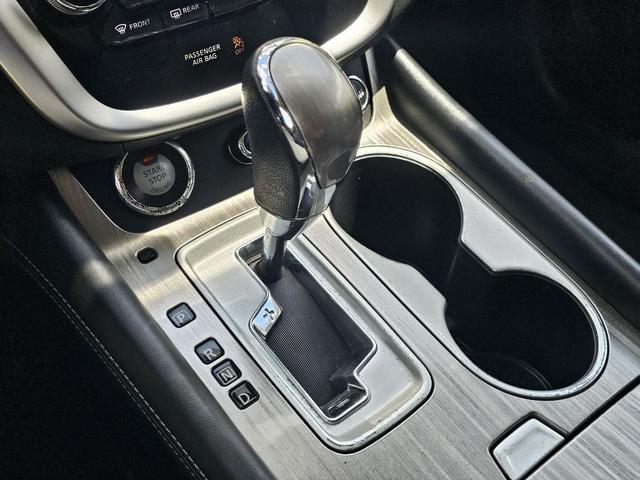 Photo of 2017 Gun Metallic Nissan Murano