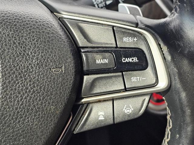 Photo of 2018 Crystal Black Pearl Honda Accord