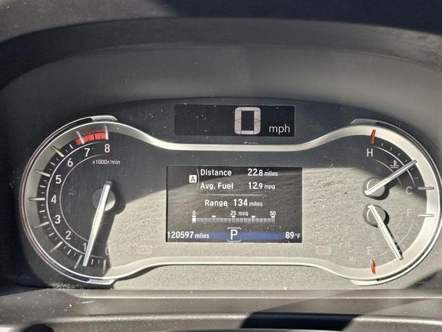 Photo of 2018 White Diamond Pearl Honda Pilot
