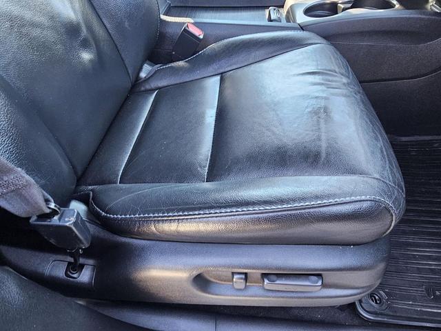 Photo of 2018 White Diamond Pearl Honda Pilot