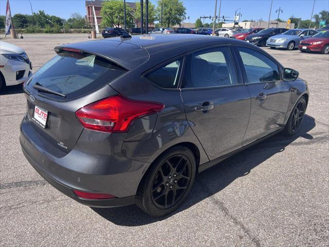 Photo of 2016 Magnetic Ford Focus