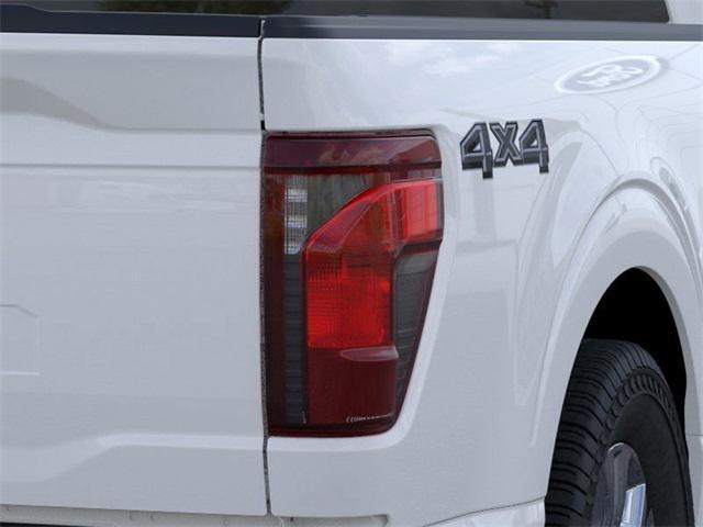 Photo of 2025 Oxford White Ford F-150