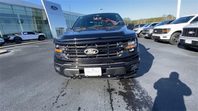 Photo of 2025 AGATE BLACK METALLIC Ford F-150