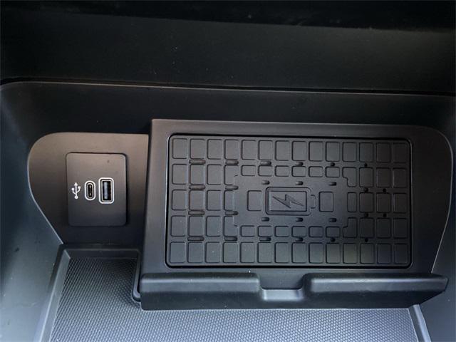 Photo of 2025 AGATE BLACK METALLIC Ford F-150
