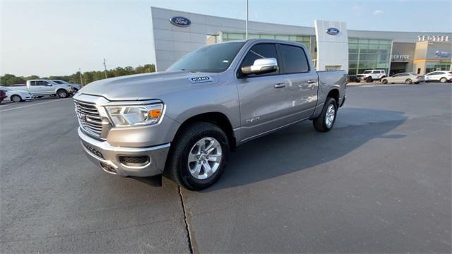Photo of 2024 Billet Silver Metallic Clearcoat RAM 1500