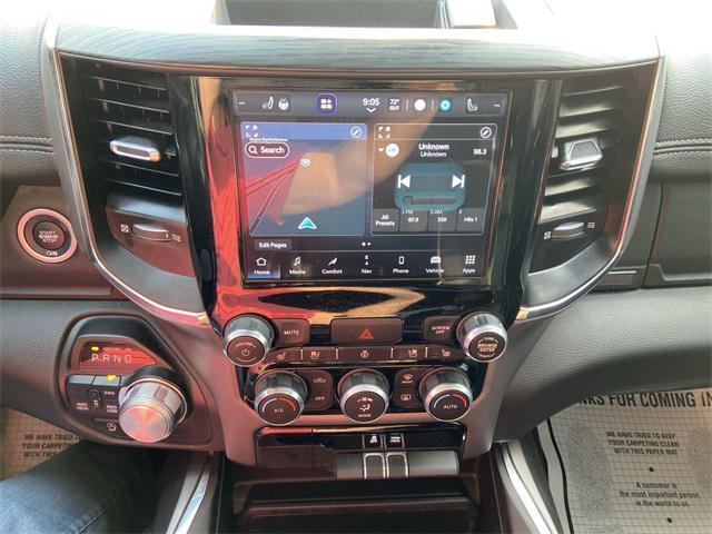Photo of 2024 Billet Silver Metallic Clearcoat RAM 1500