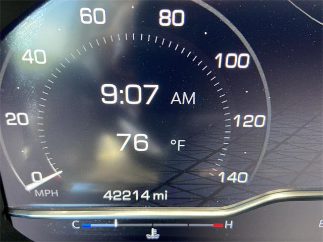 Photo of 2024 Summit White GMC Sierra 1500