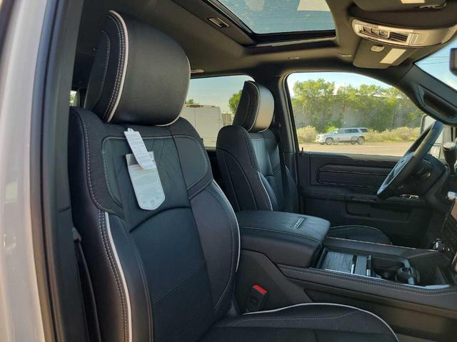 Photo of 2025 Bright White Clearcoat RAM 2500