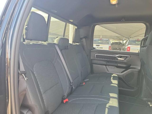 Photo of 2025 Diamond Black RAM 1500