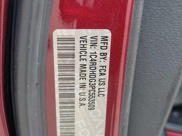 Photo of 2023 Octane Red Pearlcoat Dodge Durango