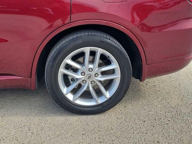 Photo of 2023 Octane Red Pearlcoat Dodge Durango