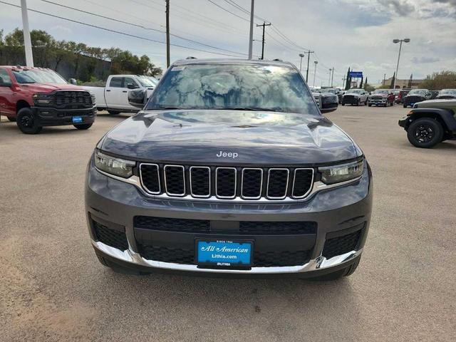 Photo of 2025 Metallic Jeep Grand Cherokee L