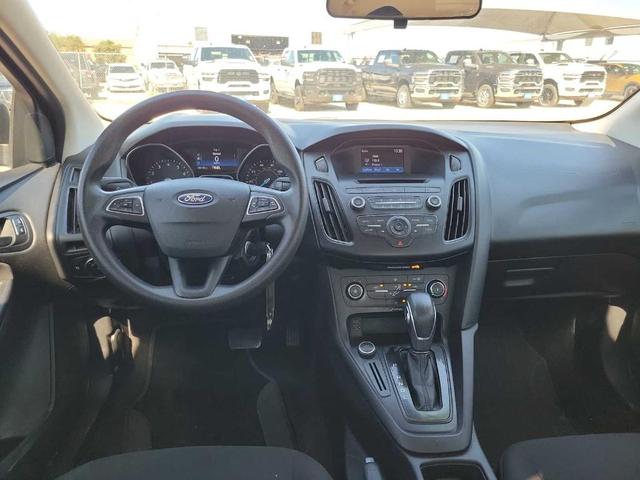 Photo of 2015 Magnetic Ford Focus