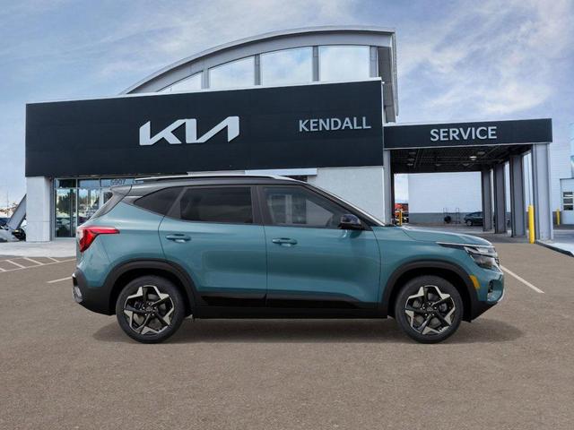 Photo of 2026 Fusion Black Kia Seltos