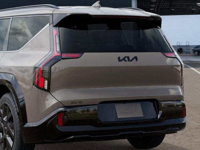Photo of 2026 Road Rider Bwn Kia EV9