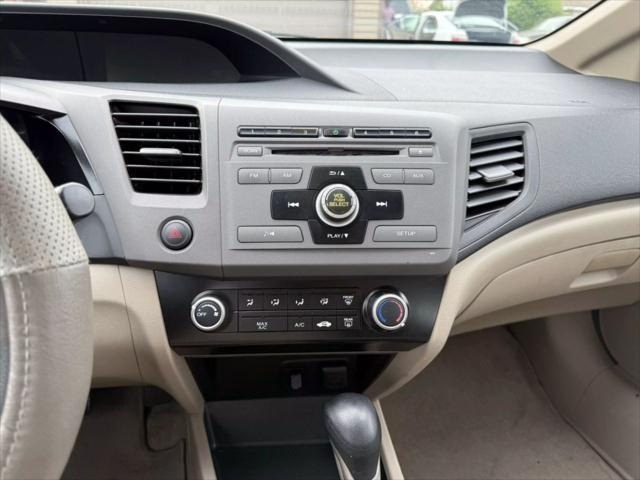 Photo of 2012 Gray Honda Civic