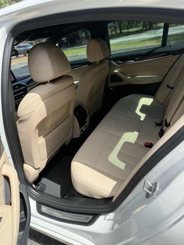 Photo of 2021  BMW 530