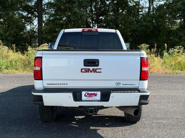 Photo of 2019 White Frost Tri-Coat GMC Sierra 2500