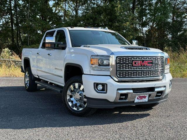 Photo of 2019 White Frost Tri-Coat GMC Sierra 2500