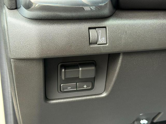 Photo of 2026 Tan GMC Canyon