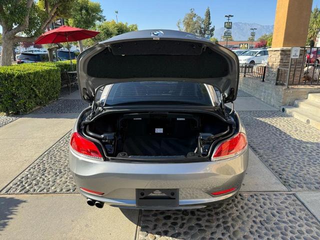 Photo of 2013 Space Gray Metallic BMW Z4