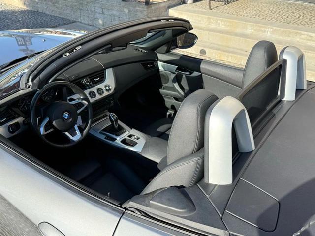 Photo of 2013 Space Gray Metallic BMW Z4