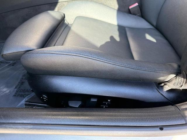 Photo of 2013 Space Gray Metallic BMW Z4