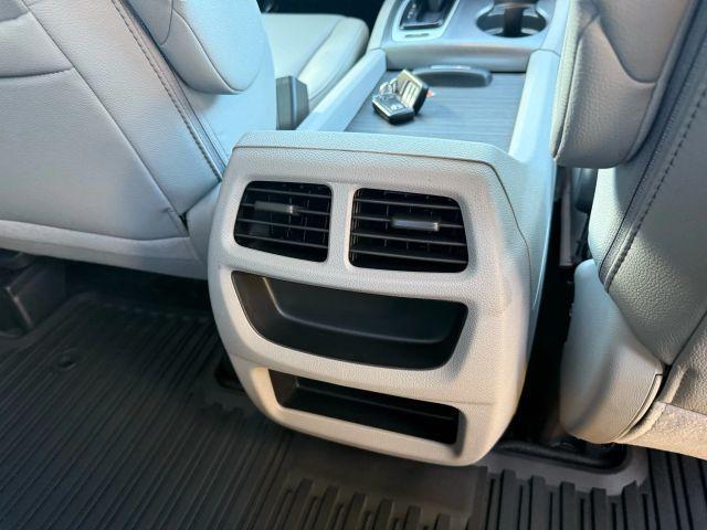 Photo of 2017 Lunar Silver Metallic Honda Ridgeline