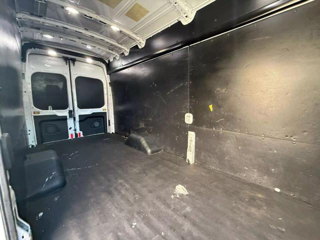 Photo of 2020 Oxford White Ford Transit-350