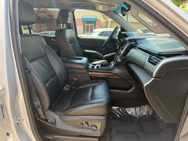 Photo of 2018 Silver Ice Metallic Chevrolet Suburban