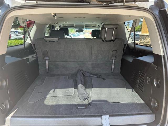 Photo of 2018 Silver Ice Metallic Chevrolet Suburban