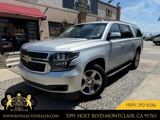 Photo of 2018 Silver Ice Metallic Chevrolet Suburban